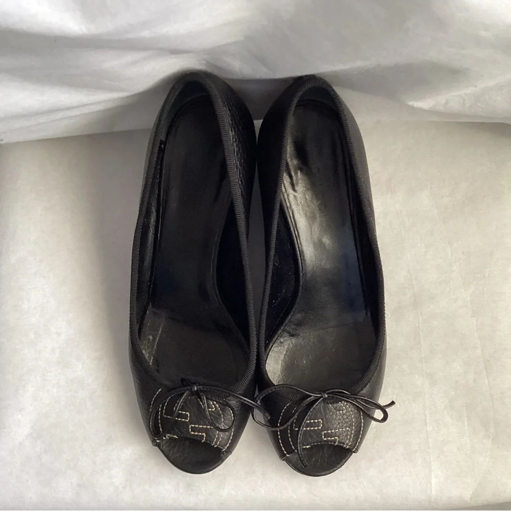 Authentic Gucci Cellarius Peep-Toe Wedge, Size 5.5 - Picture 4 of 12